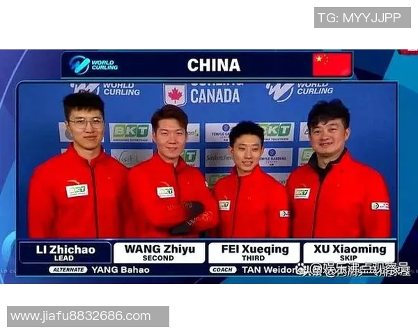 南京篮球队以54分领跑挑战赛积分榜展现强劲实力和团队合作精神